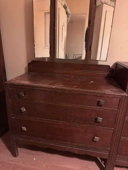 Photo of free Dressing table with drawers (Risinghurst OX3) #1