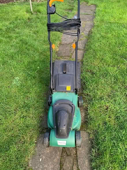Photo of free Electric lawn mower (Chelmsford CM2) #1