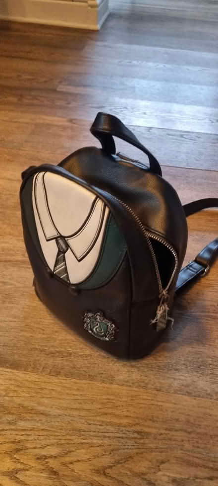 Photo of free Harry Potter Rucksack (S60 Catcliffe) #2