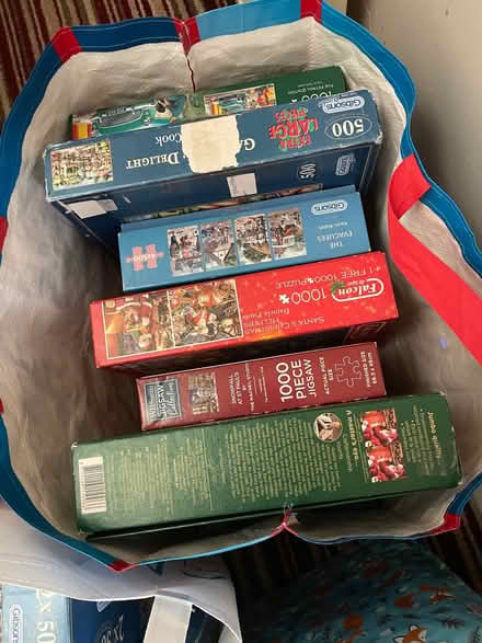 Photo of free Jigsaws (Wilstead MK45) #1