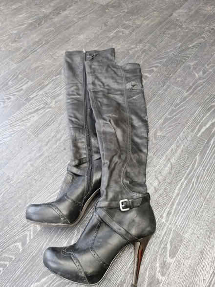 Photo of free Size 6 (RM9 Upney) #2