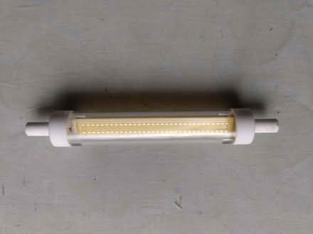 Photo of free J118 type LED bulb (Craigmount EH12) #1