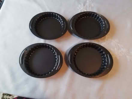 Photo of free Set of 4 little metal pie dishes - black (Fords Farm RG31) #1