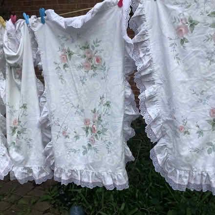 Photo of free Bed linen (Stanwell Village TW19) #3