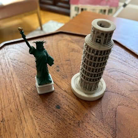 Photo of free Souvenirs (Lexington Center) #1