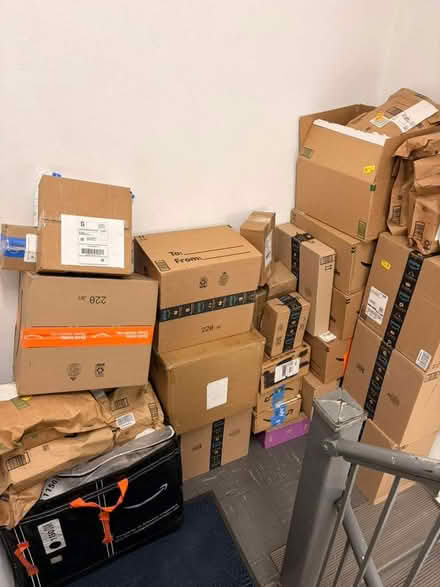 Photo of free Mask and Light bulbs (Brooklyn, NY 11220) #3