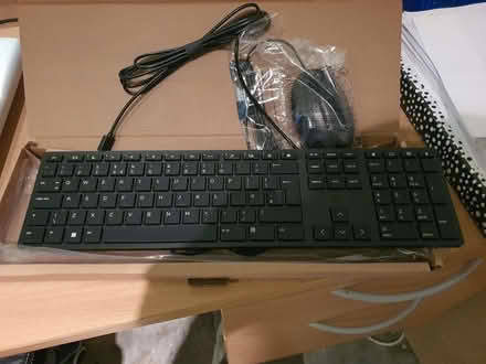 Photo of free Brand new hp keyboard and mouse (Street on the Fosse BA4) #1