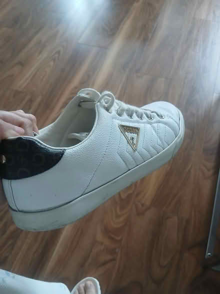 Photo of free Guess trainers (Nw41 by Nw41by) #1
