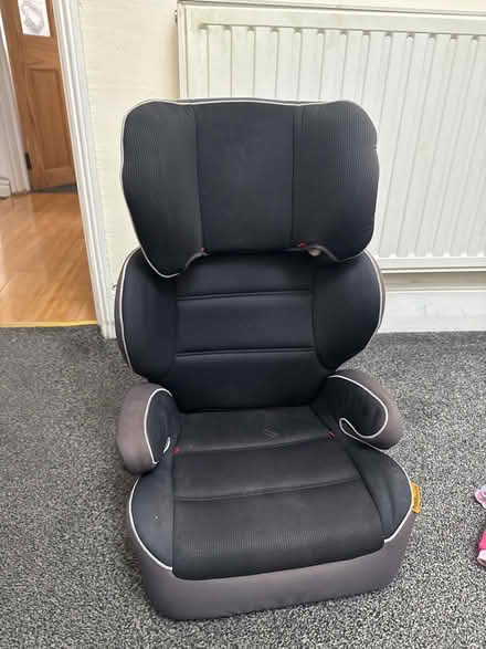 Photo of free Car seat (New Normanton DE23) #1