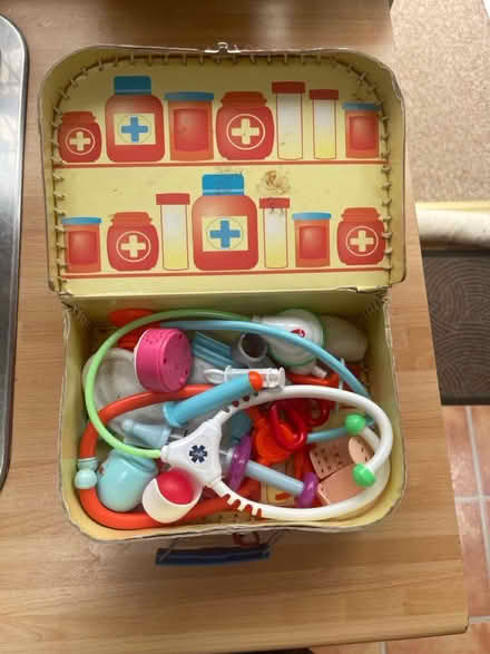 Photo of free Children’s play medicine box (Chingford Mount, E4) #2