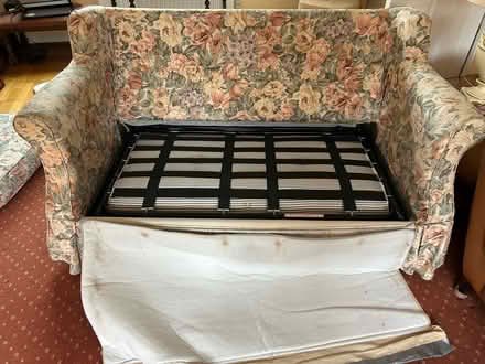 Photo of free Bed settee (Northcourt OX14) #3