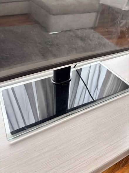 Photo of free Switches on but no screen 50” (SW2) #2