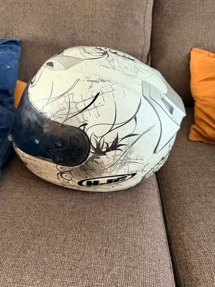 Photo of free HJC motorcycle helmet (Colliers wood CR4) #4