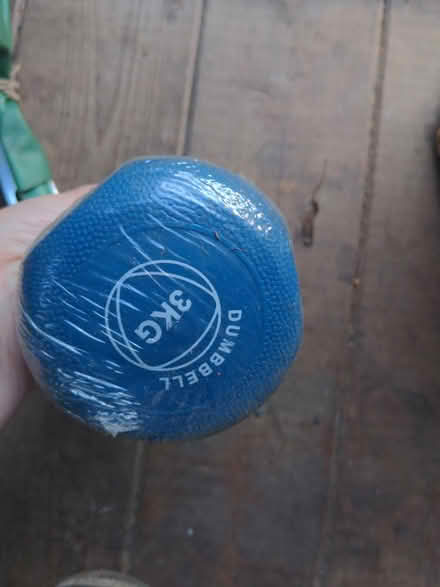 Photo of free 3kg dumbbell (Syon Lane TW7) #2