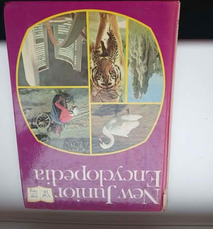 Photo of free Junior Encyclopedia And Joy Of Knowledge Books (Scrooby DN10) #3