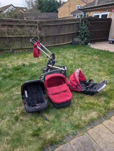 Photo of free Pushchair, pram travel system (Bicester, OX26 6 (Garth Park)) #1