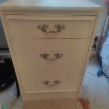 Photo of free Bedside table with deep drawers (Reading West RG1) #1