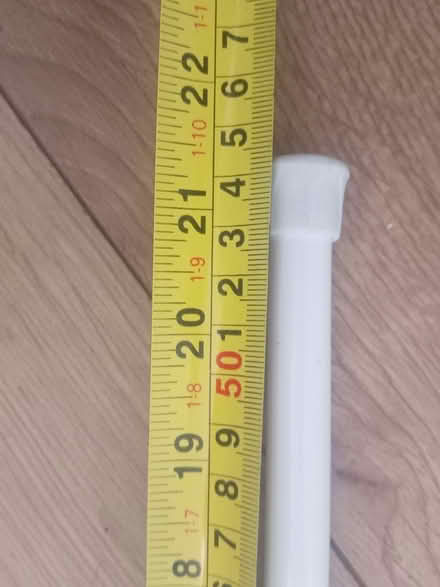 Photo of free 2x Tension rods (Shoreditch) (Shoreditch E2) #2