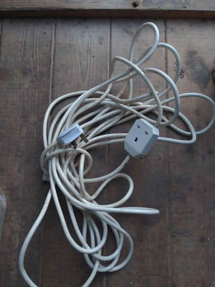 Photo of free 10m extension cable (Syon Lane TW7) #1