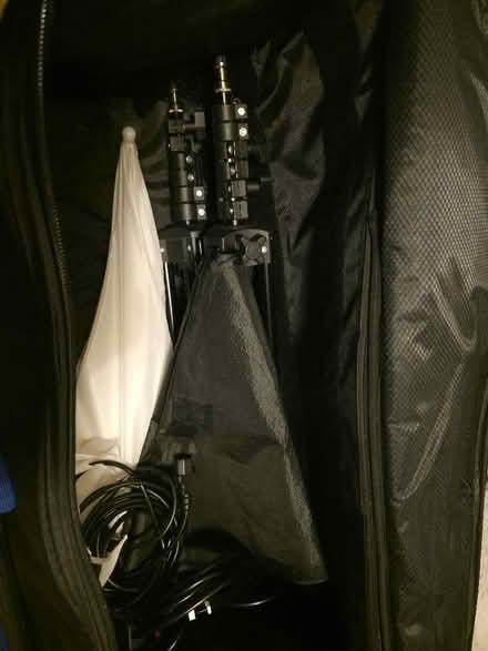 Photo of free Photography lighting set (Swindon Village GL51) #2