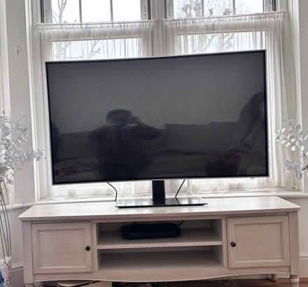 Photo of free Switches on but no screen 50” (SW2) #1