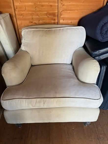 Photo of free Armchair (Binfield Heath RG9) #1