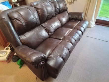 Photo of free Leather 3-seater reclining sofa (Brickhill MK41) #1