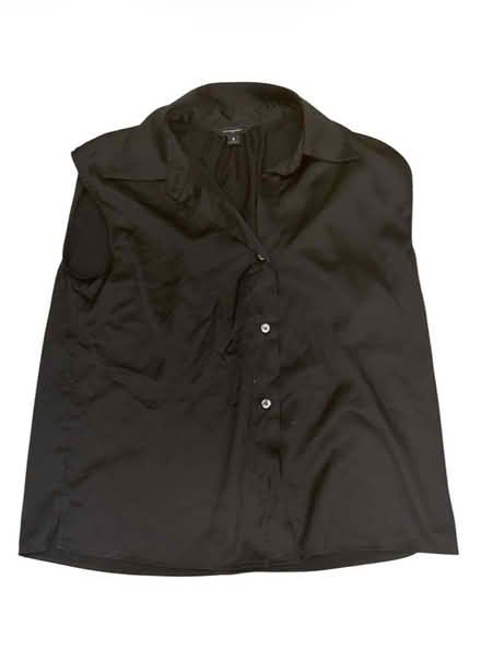 Photo of free Banana Republic Woman’s Black Top (Brooklyn Storage) #1