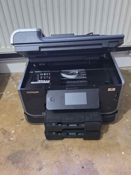 Photo of free printer scanner (Peterborough PE1) #3