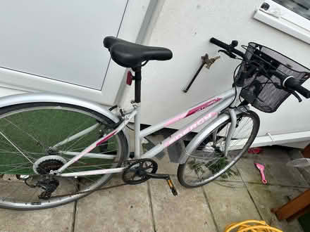 Photo of free Adult bicycle (Becontree RM9) #1