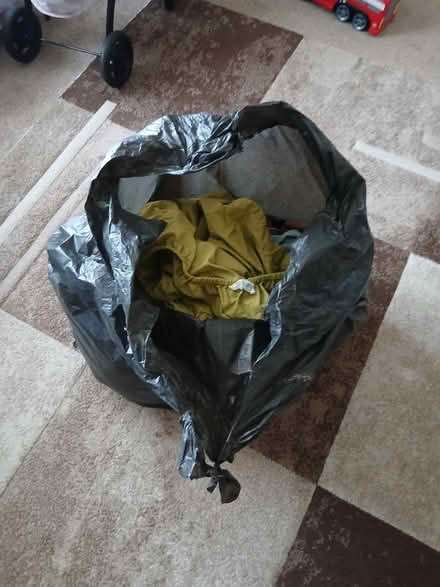 Photo of free Sack clothes size 16/18 (Chattenden ME3) #1