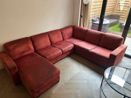 Photo of free Red sofa (SW2) #1