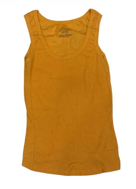 Photo of free Grip Woman’s Top (Brooklyn Storage) #1