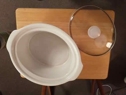 Photo of free Glass Casserole with lid (NE Seattle/Ravenna/UD) #2