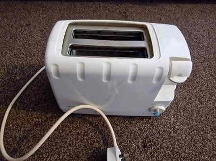 Photo of free Toaster (Wheatley OX33) #1