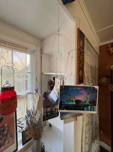 Photo of free Card/photo holder-mobile (Ossining) #2