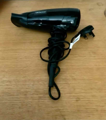 Photo of free Hair dryer (Totteridge HW HP13) #1