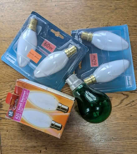 Photo of free Light Bulbs (Llansantffraid SY22) #1