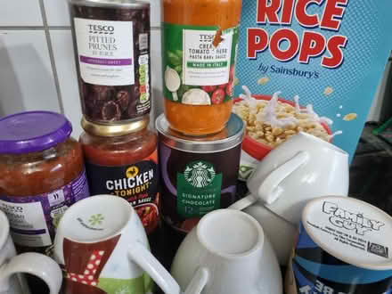 Photo of free Cereal, coffee,hot chocolate,cups (Shirley, Croydon) #3