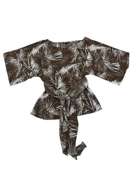 Photo of free Diana Kay Woman’s Top (Brooklyn Storage) #1