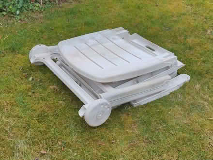 Photo of free Sun lounger - white plastic, folding, with cushion (Timperley WA15) #4