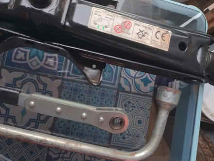 Photo of free Car jack (Syon Lane TW7) #3