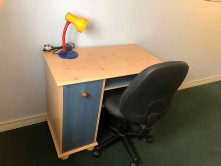 Photo of free Child’s desk and chair (Chells Manor SG2) #1