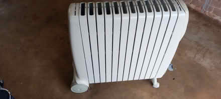 Photo of free Delonghi Rapido Electric Heater (Pebsham TN40) #2