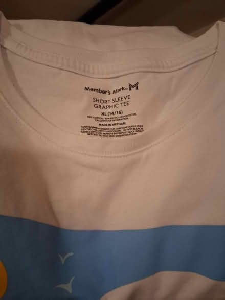 Photo of free Girls clothing (07104) #2