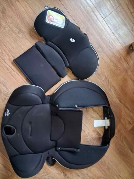 Photo of free Child Car seat (Carpenders Park, WD19) #4