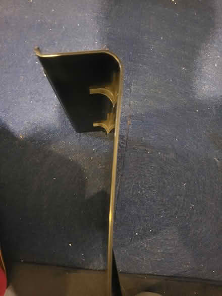 Photo of free Laptop or tablet holder (WV11) #1