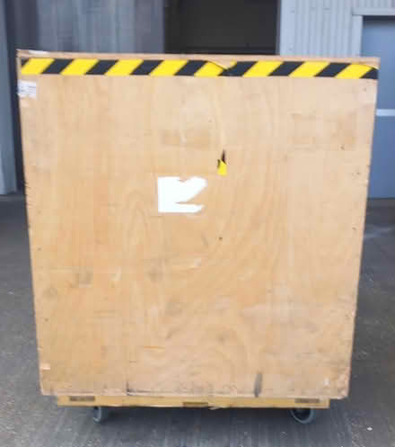 Photo of free Wooden Shipping crate with wheels (Watford WD24) #2