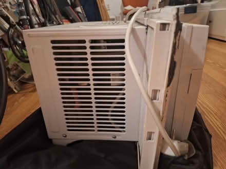 Photo of free AC Unit. Living room/bedroom (Sunnyside) #3