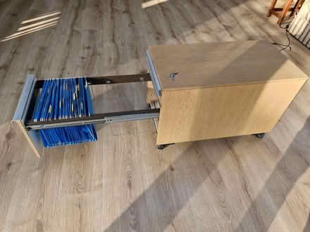 Photo of free Filing cabinet with drawer-lockable (Sidcup DA15) #4